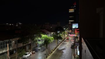 Tras una jornada agobiante, la lluvia llegó a Santiago del Estero pero anticipan 40°C para este viernes