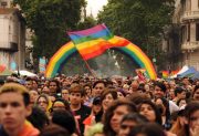 “Frenar la política de odio y la violencia fascista”: el reclamo en el inicio de la Marcha del orgullo LGBTIQ+ 2025