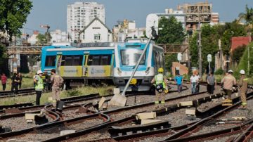 Se descarriló una formación del tren Sarmiento en Liniers: hay heridos