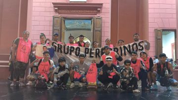 Peregrinación bajo la lluvia: emoción y fe de la agrupación “Amigos de la Virgen” en su llegada desde Santiago del Estero