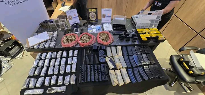 En un despliegue cinematográfico incautaron más de 70 toneladas de marihuana