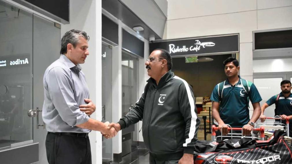 La Selección masculina de Hockey de Pakistán arribó a Santiago del Estero para disputar la FIH Pro League
