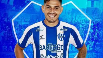 Sarmiento de La Banda confirmó su primer refuerzo para la temporada 2026