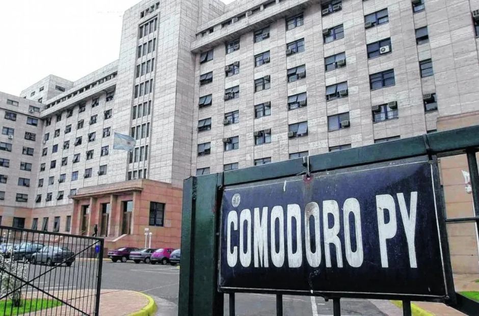 Abogados califican a la Justicia con 5 puntos sobre 10 y advierten fuertes demoras en los procesos