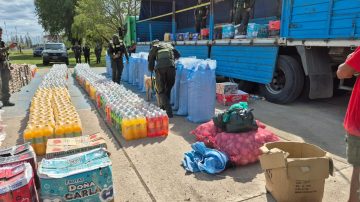 FOTOS. Un control en la Autovía Rosario–Córdoba destapó un millonario cargamento de contrabando