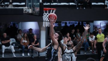 Olímpico se hizo fuerte en el Vicente Rosales y llega encendido al clásico