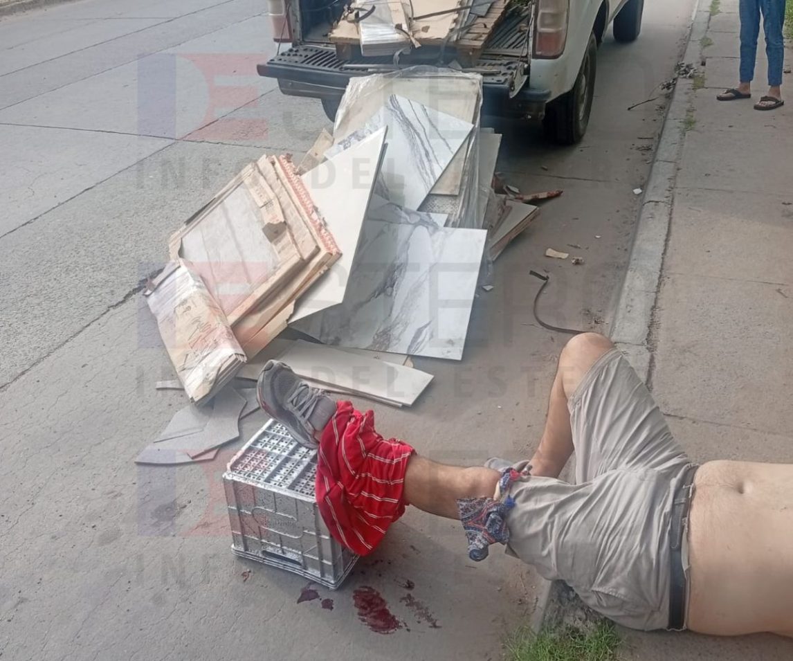 Trabajador sufrió heridas cuando intentaba cargar cerámicas en una camioneta