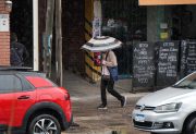 Fin de semana pasado por agua: Anticipan tormentas fuertes para la provincia