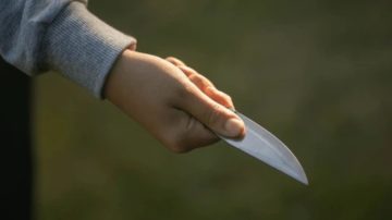 Adolescente de 15 años agredido y amenazado con cuchillo en plena calle de Las Termas