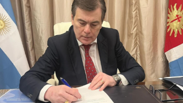 Zamora presentó en el Senado un proyecto para tarifas eléctricas diferenciales en el Norte Grande