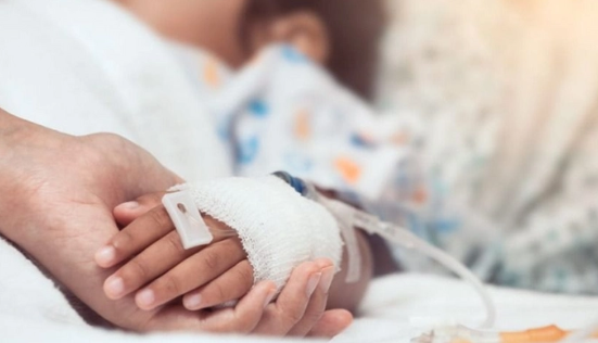 Una beba de un año fue internada por intoxicarse con cocaína: la familia explicó que su tía padece problemas de adicción