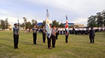 Se llevó a cabo el acto de egreso de la promoción XLIX de Oficiales Ayudantes y de Agentes del Programa “Puentes Azules”
