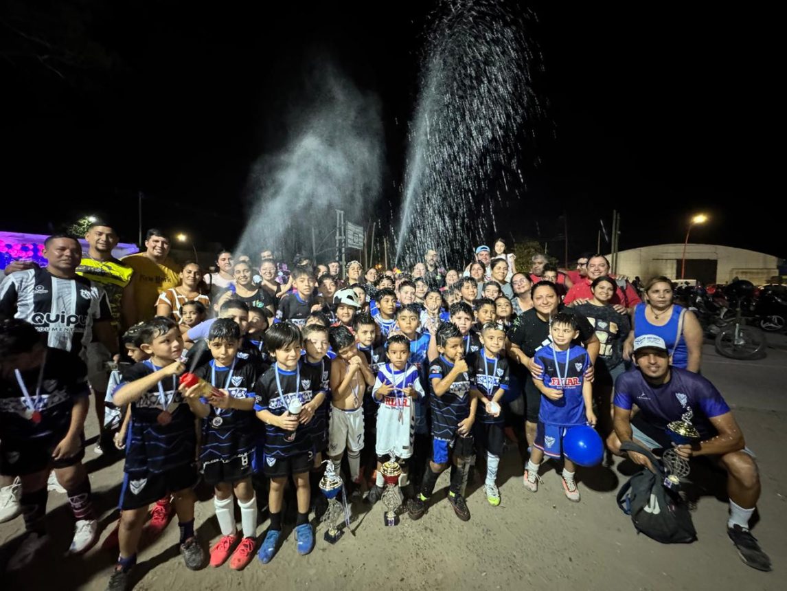 Fiesta total en el cierre de la Liga EFA: más de 2.500 niños celebraron el final de temporada en una noche inolvidable