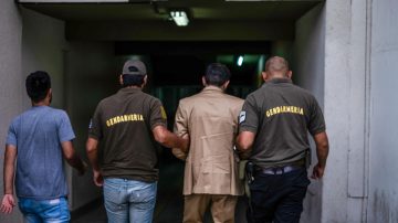 La causa por estafas y “bicicleta financiera” suma más denuncias y testimonios que complican a Petros y Castelli