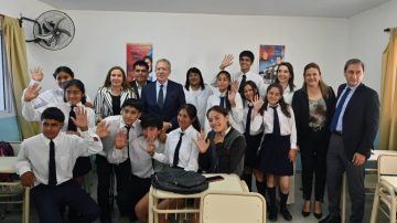 El gobernador Elías Suárez cerró el ciclo lectivo 2025 en Salavina: “Fortaleceremos la formación y actualización docente”