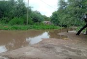 El reclamo de una vecina de Los Álamos: “Cada vez que llueve quedamos aislados”