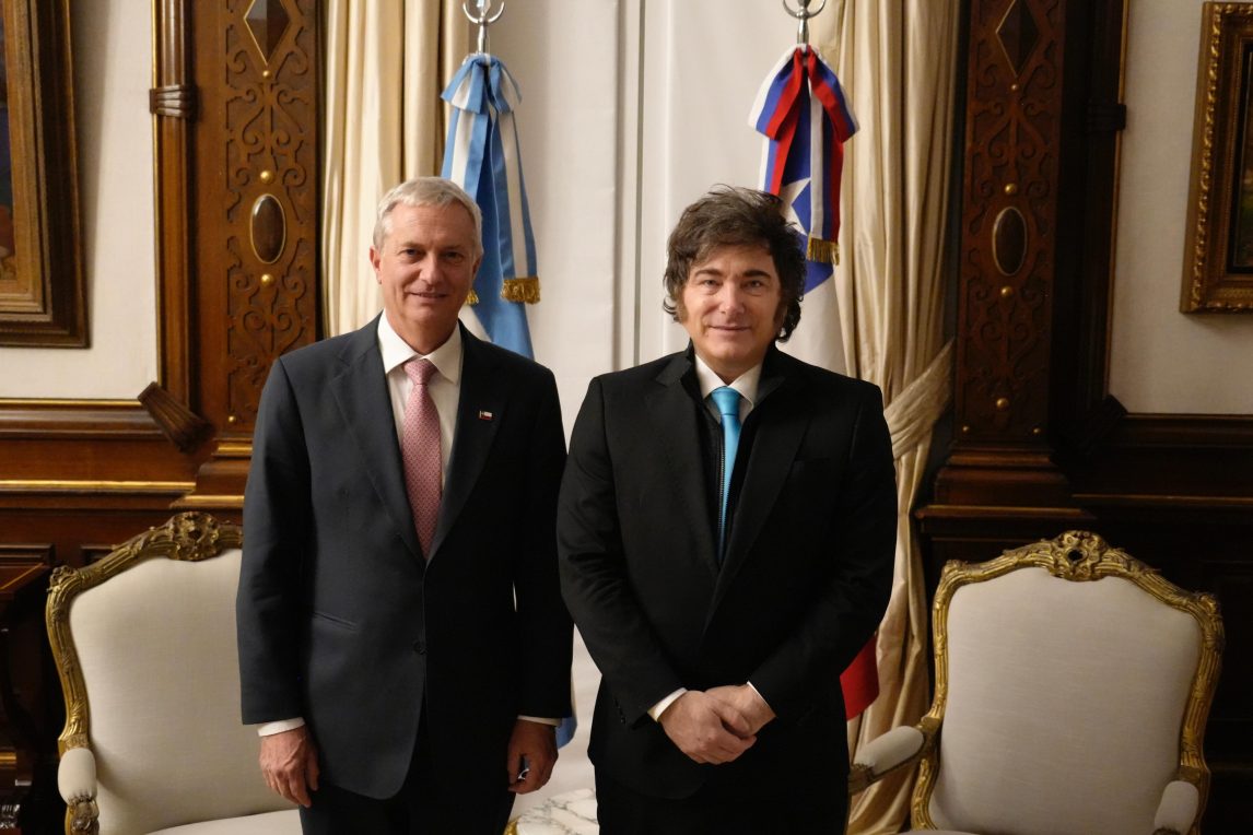 Javier Milei recibió al presidente electo de Chile, José Antonio Kast