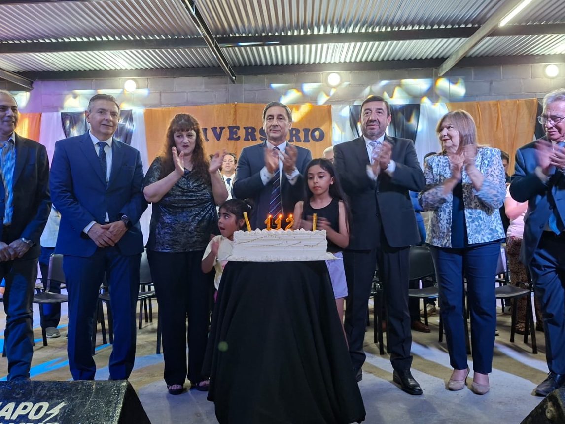 Vilmer celebró sus 112 años con un fuerte respaldo al desarrollo y la gestión provincial