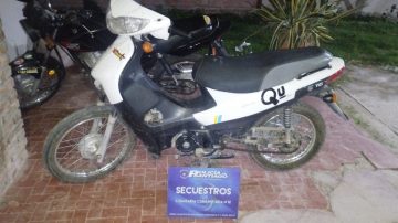 Recuperaron una motocicleta robada en el barrio Centro de La Banda