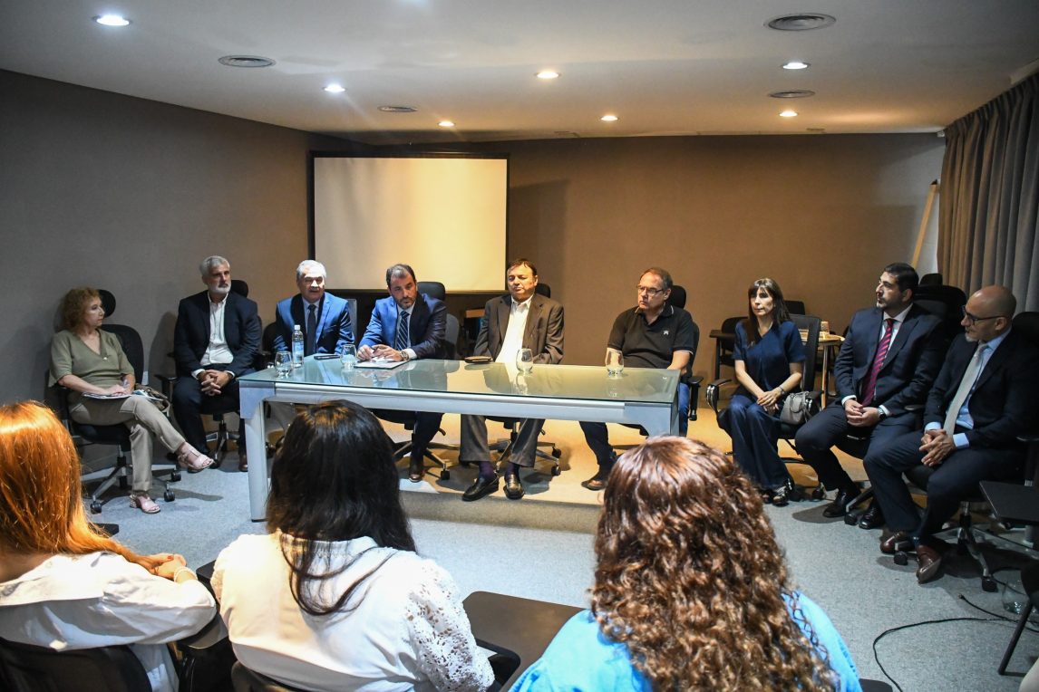 Estudiantes del ITSE finalizaron con éxito sus prácticas profesionalizantes en la Dirección de Estadística y Censo