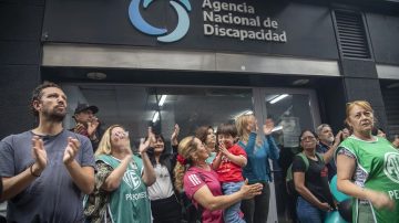El Gobierno nacional disolvió la ANDIS y trasladó sus funciones al Ministerio de Salud