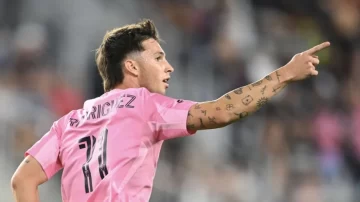 Racing pierde a Almendra, pero Costas encuentra una solución en casa