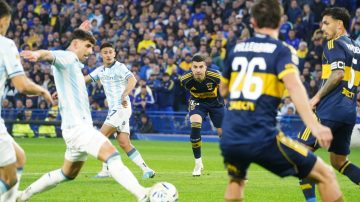 EN VIVO: Racing le gana a Boca con un cabezazo de Maravilla Martínez en la Bombonera