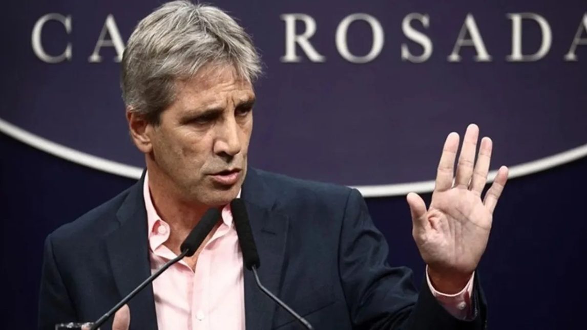 “Se redujo a los menores niveles en 8 años”: Caputo celebró el último dato inflacionario