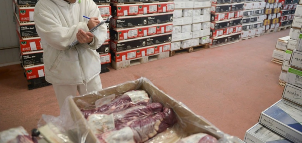 Propietaria de una distribuidora denunció que empleados le hurtaron carne