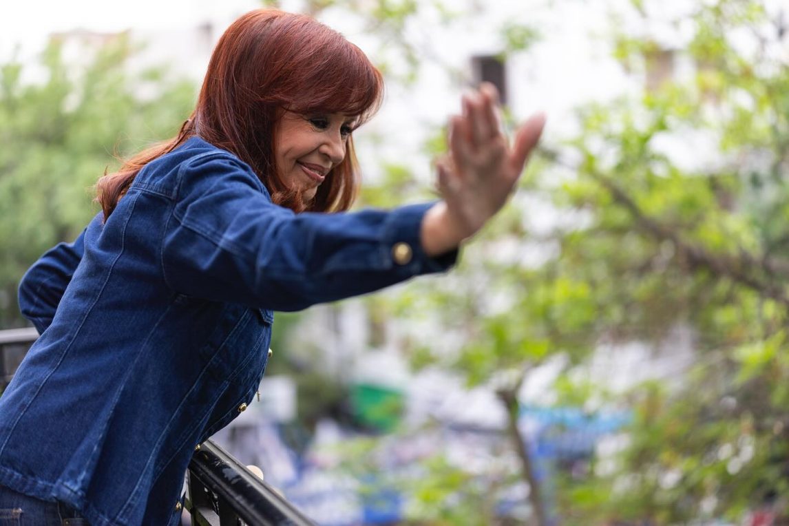 Por una complicación, Cristina Kirchner continuará internada