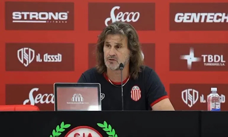 La irónica respuesta de Rubén Darío Insúa tras la derrota de Barracas ante Gimnasia