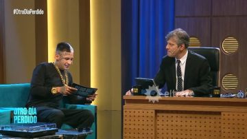 L-Gante sorprendió en Otro Día Perdido con una insólita “session” de preposiciones junto a Mario Pergolini