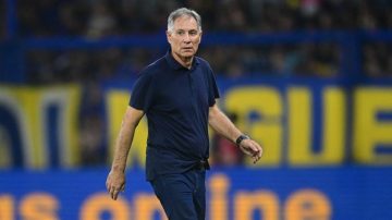Ariel Holan dejó de ser el entrenador de Rosario Central