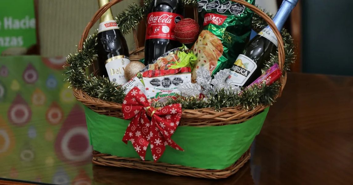 Con tres combos, presentaron la Canasta Navideña Santiagueña