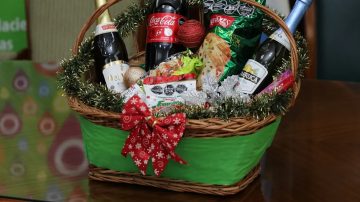 Con tres combos, presentaron la Canasta Navideña Santiagueña