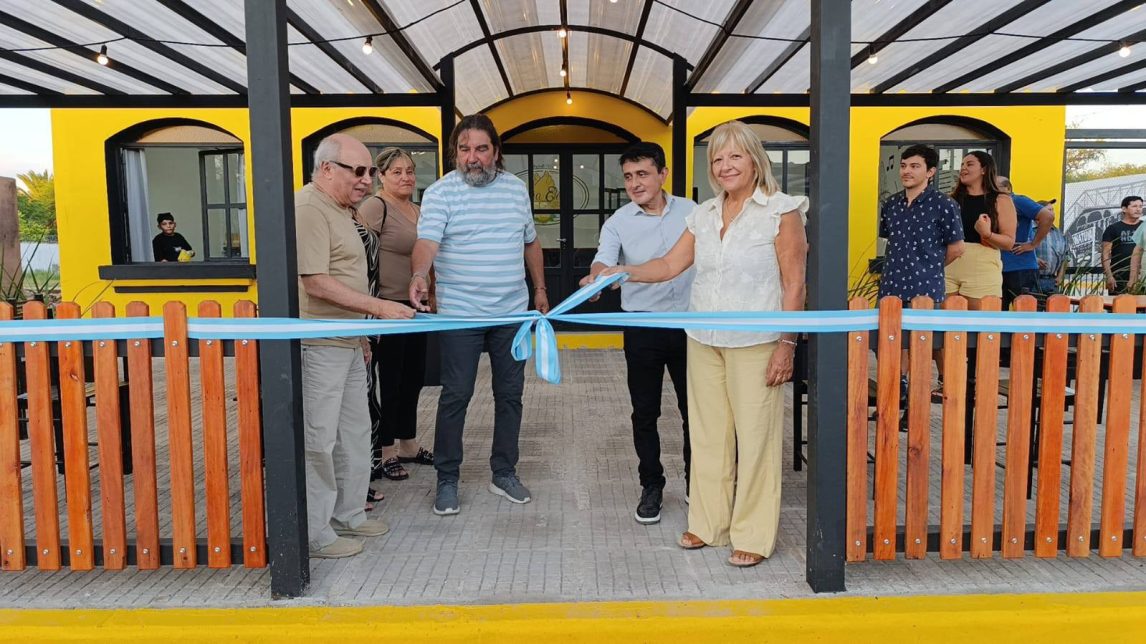 Emotiva inauguración del Mini Ferrocarril Terminal Argentinos en Añatuya