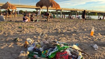 Lamentable postal en la costanera del nuevo Puente Solís: “No les cuesta nada llevar una bolsita”