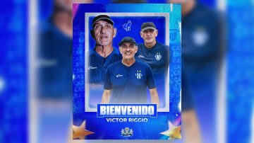 Oficial: Sarmiento confirma el adelanto de Info del Estero y presenta en sociedad a su nuevo DT Víctor Riggio