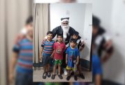 El Papa Noel “ferroviario” llevó alegría a los niños de distintos barrios de la Capital