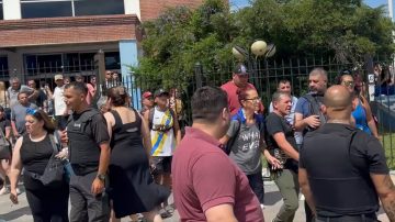 ¡A los sillazos! Así terminó la jura de concejales en José C. Paz