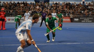 Aplastante triunfo de Los Leones frente a Pakistán en la despedida de Santiago del Estero