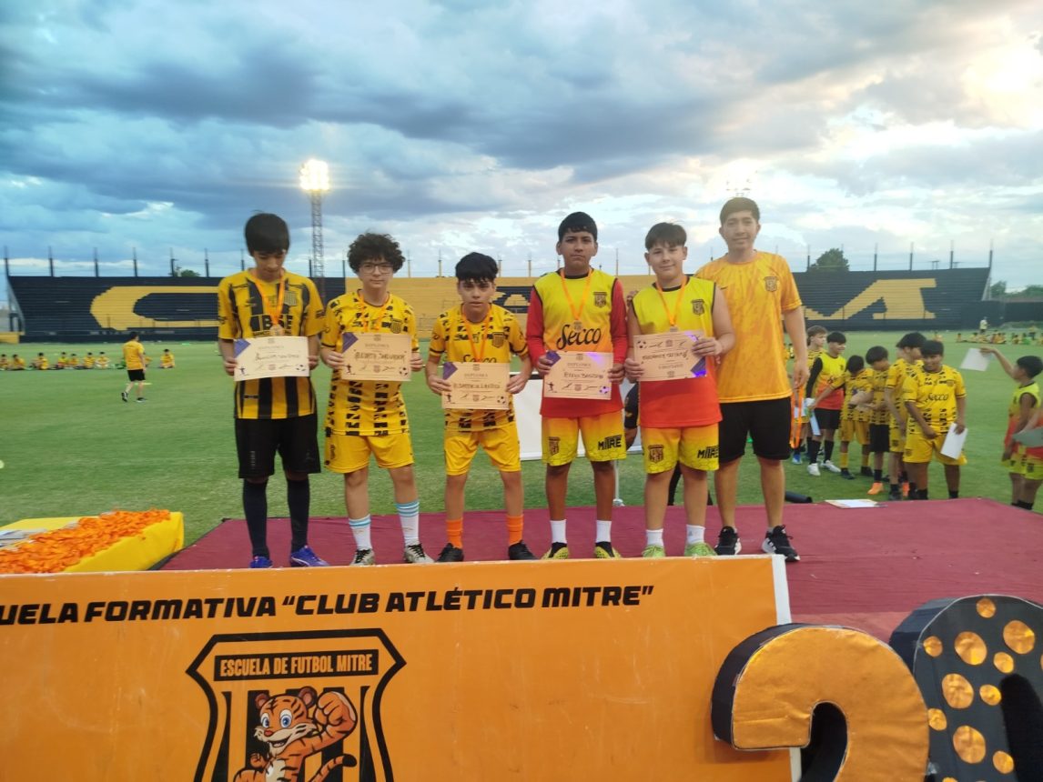 Emotivo cierre del ciclo 2025 de la Escuelita de Fútbol del Club Atlético Mitre