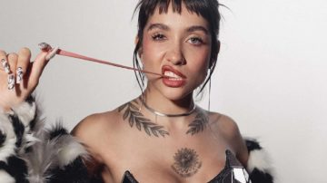 María Becerra “atendió” a sus haters: “¿Vos qué hacés además de estar rompiéndome los hue… a mí?”