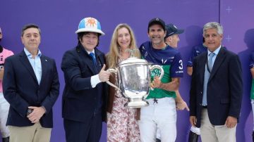 Milei sorprendió en la final del Abierto de Polo por su curioso festejo con Cambiaso