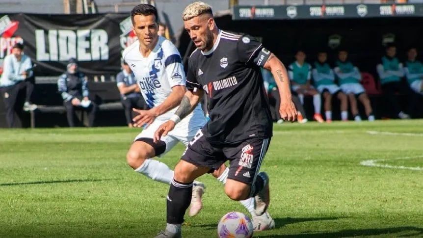 ¡Papá Noel trajo su regalo: la “Tortuga” Fernández es nuevo refuerzo del Aurinegro!