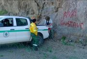 Un camionero vandalizó el Parque Nacional Nahuel Huapi y fue escrachado en redes sociales