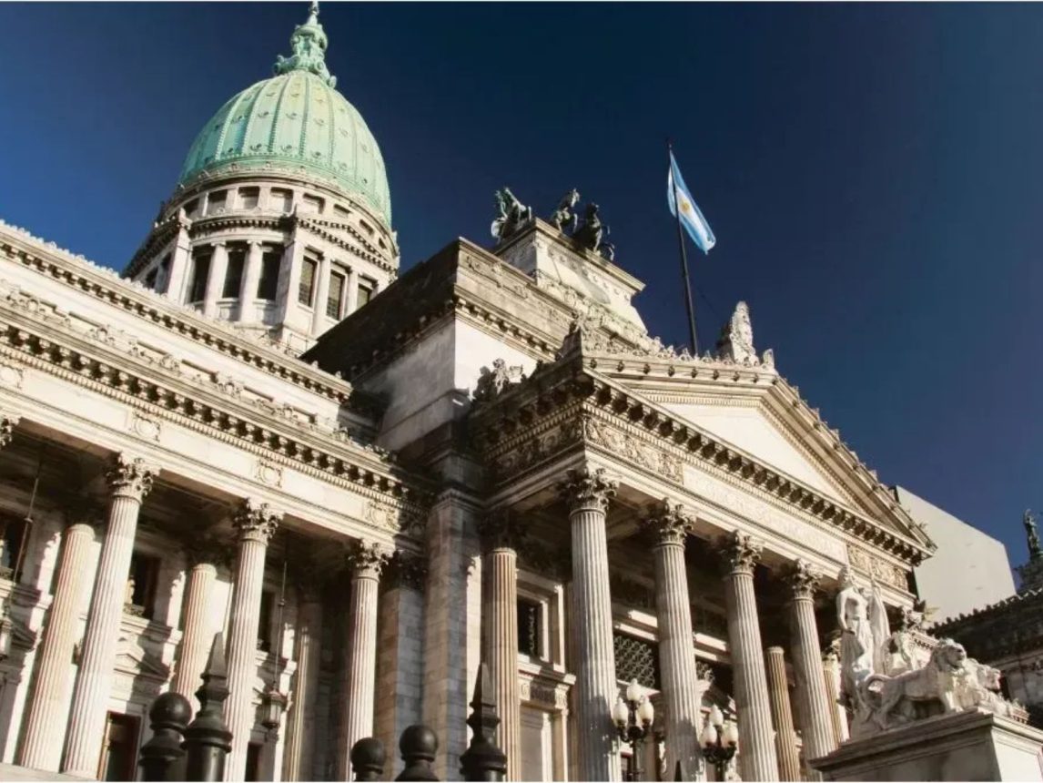 El Presidente convoca al Congreso: sesiones extraordinarias del 10 al 30 de diciembre