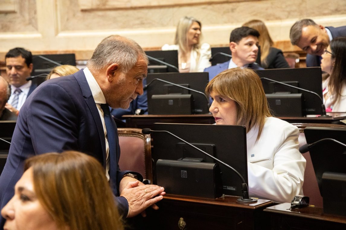 Luis Juez oficializó su salida del PRO y creó un monobloque aliado a LLA