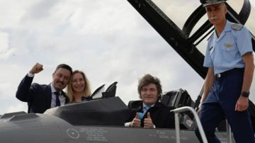 Petri ordenó una auditoría al Iosfa y defendió la compra de F-16