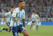 Sufre Costas: Agustín Almendra deja Racing y continuará su carrera en el fútbol mexicano